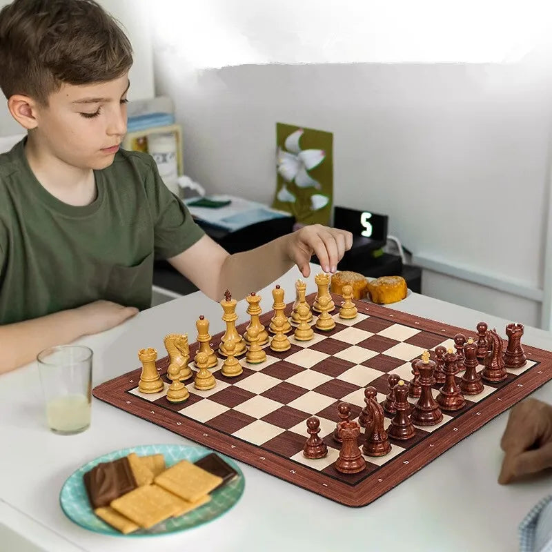 Luxury  Children's Portable International Chess Folding Chessboard Game Toys  Weighted  Double Queen Chess Pieces Storage Bag